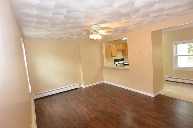 152 Green St in Clinton, MA - Building Photo - Building Photo