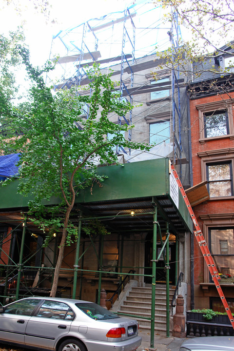 50 Remsen St in Brooklyn, NY - Building Photo