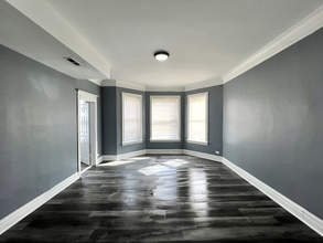 6630 S Rhodes Ave in Chicago, IL - Building Photo - Building Photo
