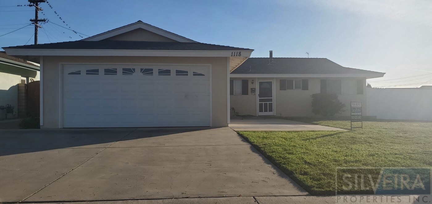 1118 E Creston St in Santa Maria, CA - Building Photo