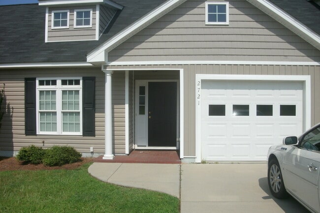 property at 2721 Shire Ln