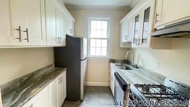 15 Glenville Ave in Boston, MA - Building Photo - Building Photo