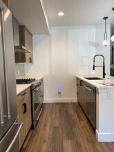 1344 Knox Ct in Denver, CO - Building Photo - Building Photo