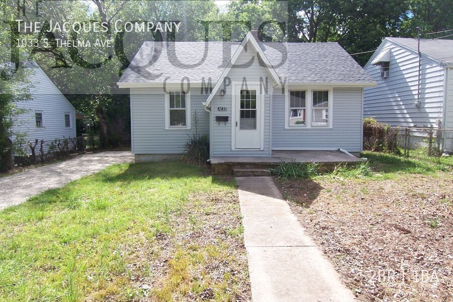 1033 S Thelma Ave in Springfield, MO - Building Photo
