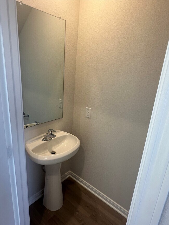16457 Blossom Grv Dr