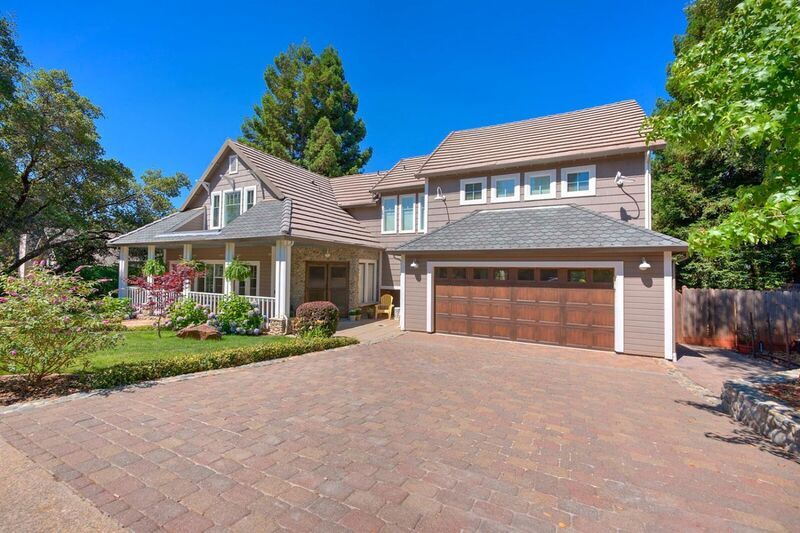 12422 Homestead Way in Auburn, CA - Building Photo