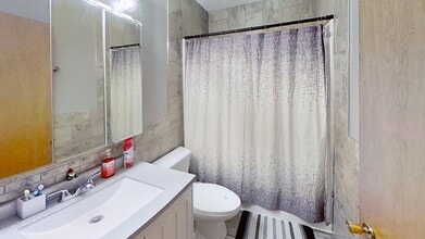 2730 Luther Dr in Ames, IA - Building Photo - Building Photo