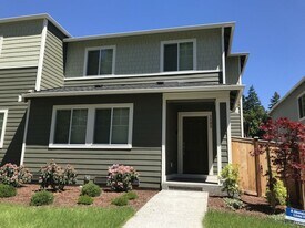 3308 Hoffman Hill Blvd in Dupont, WA - Building Photo