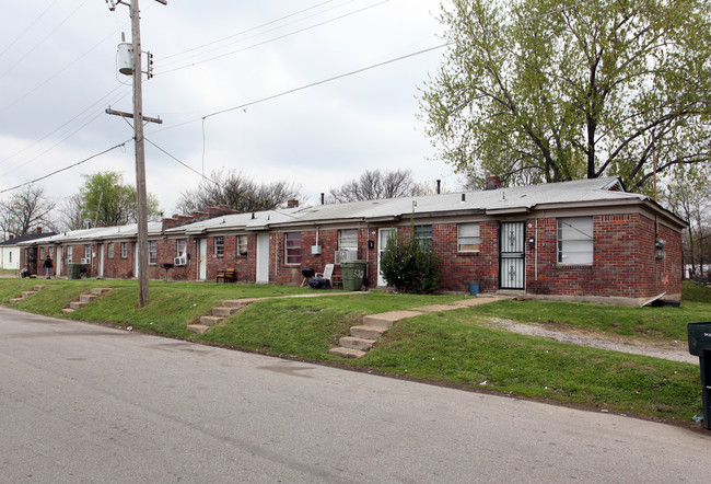 558-572 Life Ave in Memphis, TN - Building Photo - Building Photo