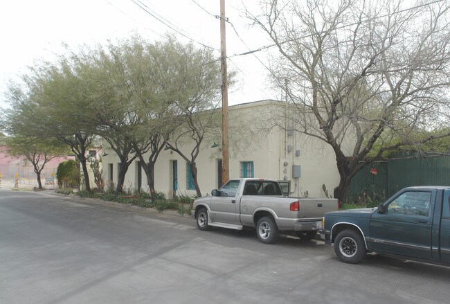 558-562 S Meyer Ave in Tucson, AZ - Foto de edificio - Building Photo