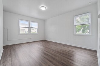 22 Midland Heights Cir in Midland, PA - Building Photo - Building Photo
