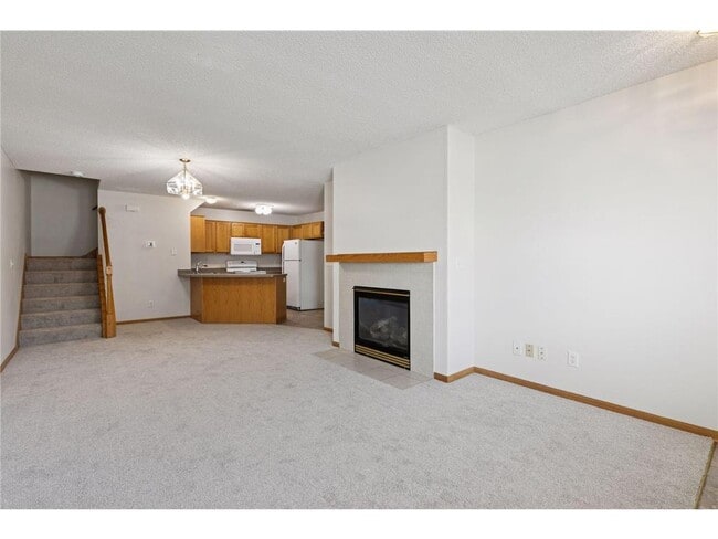 17542 Gillette Way in Lakeville, MN - Building Photo - Building Photo