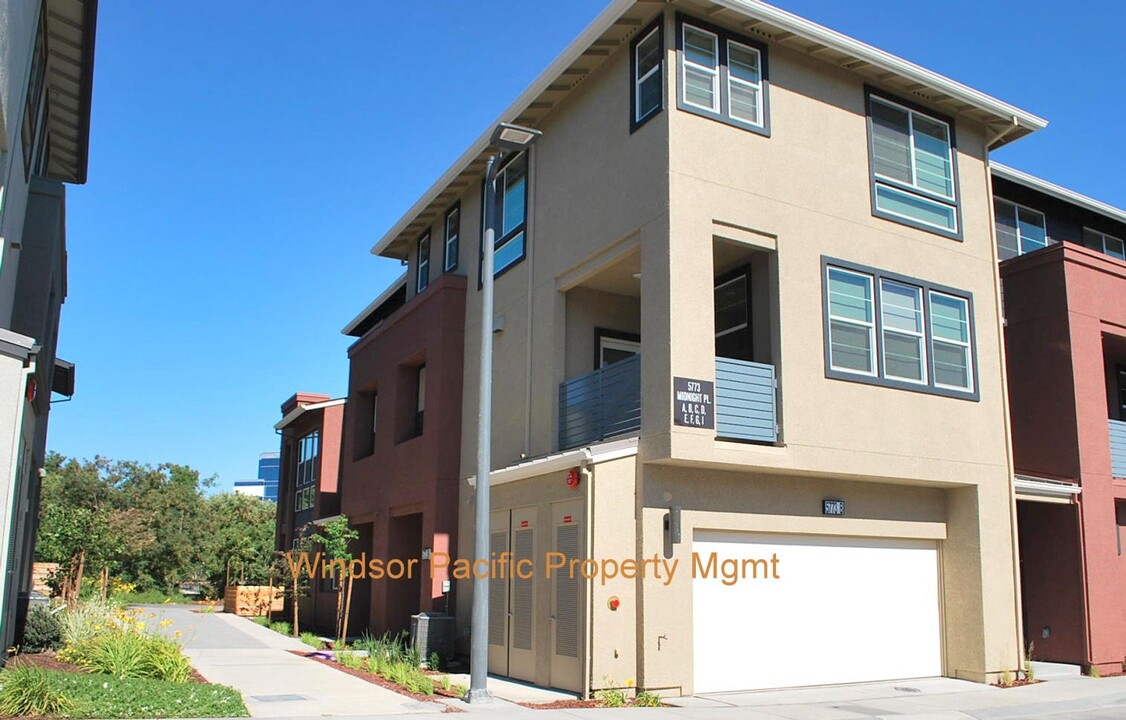 5773 Midnight Pl in Dublin, CA - Building Photo