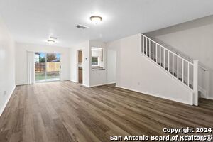 2423 Laden Meadows in San Antonio, TX - Building Photo - Building Photo