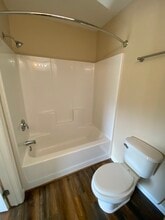 111 County Seat Rd in Crossville, TN - Building Photo - Building Photo