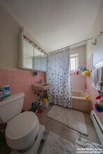 14 Bryon Rd, Unit 6 in Boston College, MA - Building Photo - Building Photo