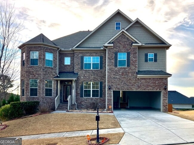 property at 3733 Dragon Fly Ln SE