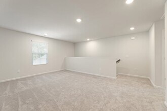 1049 Prudence Dr in Lawrenceville, GA - Building Photo - Building Photo