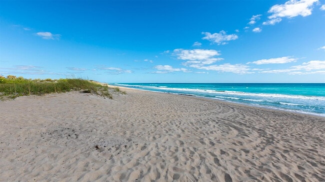 property at 4949 N Hwy A1A