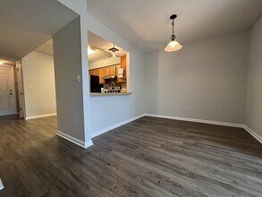 94 5th St in Shalimar, FL - Foto de edificio - Building Photo