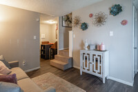 La Serena in Houston, TX - Building Photo - Interior Photo