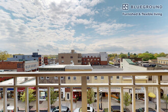 332 Halstead Ave in Harrison, NY - Building Photo - Building Photo