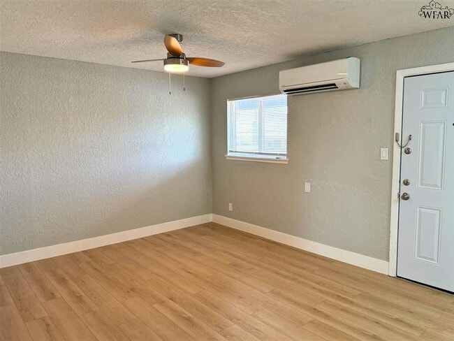 1710 10th St in Wichita Falls, TX - Building Photo - Building Photo