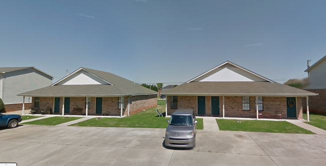 property at 403 E Girard Ave