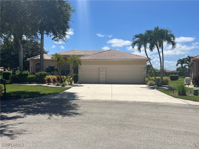 3518 Ocean Bluff Ct in Naples, FL - Foto de edificio - Building Photo