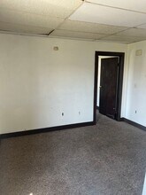 319 W Diamond St in Butler, PA - Building Photo - Building Photo