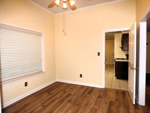 2244 Lake Hill Ct in Memphis, TN - Building Photo - Building Photo