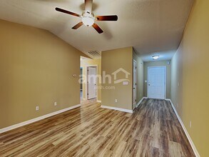 208 Winding Willow Trl in Taylors, SC - Building Photo - Building Photo
