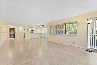 163 Brackenwood Rd in Palm Beach Gardens, FL - Building Photo - Building Photo