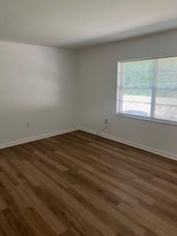 1107 Silverton Ct in Clarksville, IN - Building Photo - Building Photo