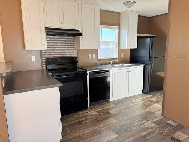 709 N Power Glide Way in Dandridge, TN - Building Photo - Building Photo