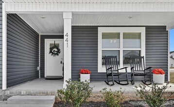 441 Pomeroy Dr in Clarksville, TN - Building Photo - Building Photo