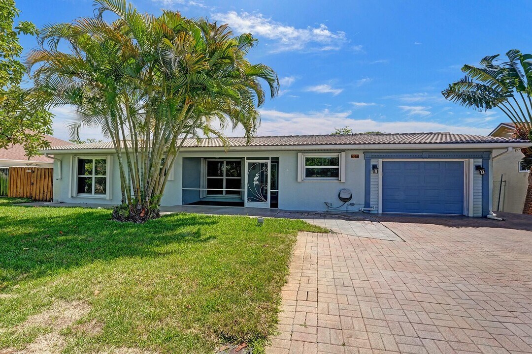 618 Lindell Blvd in Delray Beach, FL - Building Photo