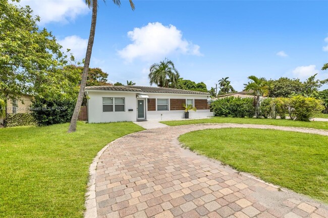 1413 Funston St in Hollywood, FL - Building Photo - Building Photo