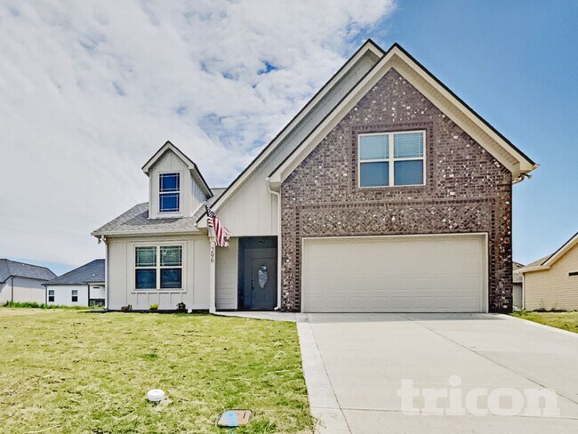 296 Fieldstone Ln in Springfield, TN - Foto de edificio - Building Photo