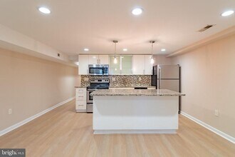 1459 Chapin St NW in Washington, DC - Building Photo - Building Photo