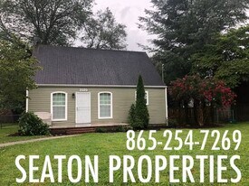 2020 Woodrow Dr in Knoxville, TN - Building Photo