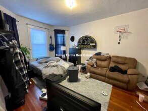 548 Cambridge St, Unit 1 in Boston, MA - Foto de edificio - Building Photo