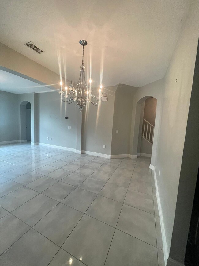 2858 Grasmere View Pkwy N in Kissimmee, FL - Building Photo - Building Photo