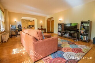 821 Brummel St in Evanston, IL - Building Photo - Building Photo
