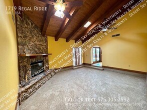 1719 Regal Ridge St in Las Cruces, NM - Building Photo - Building Photo