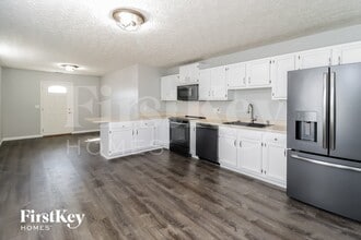 421 Martin Ave in Trenton, OH - Building Photo - Building Photo