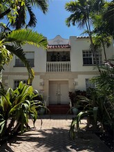 1117 Euclid Ave in Miami Beach, FL - Building Photo - Building Photo