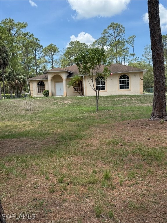531 5th St SW in Naples, FL - Building Photo - Building Photo