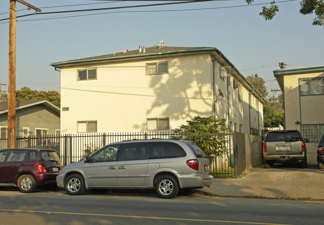 1226 N Gower St in Los Angeles, CA - Building Photo - Building Photo