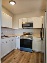 13141 High Crest Rd in Victorville, CA - Building Photo - Building Photo